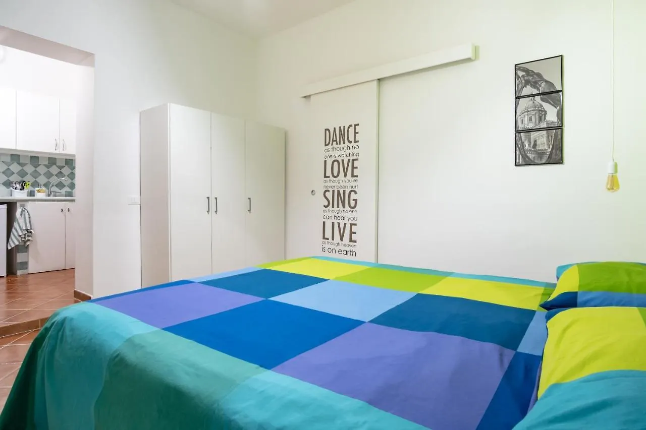 Madinah Apartments Palermo Italien